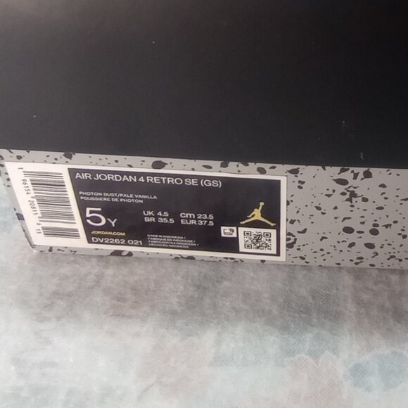 Nike Air Jordan 4 Retro SE Photon Dust/Pale Vanilla Size 5Y - Picture 8 of 9